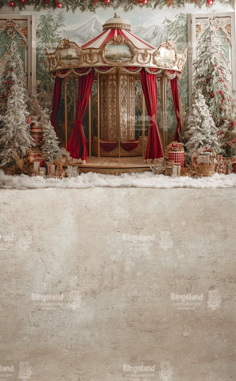 tlo-fotograficzne-swiateczna-karuzela-retro-zlote-ornamenty-czerwone-zaslony-osniezone-choinki-Z746.webp