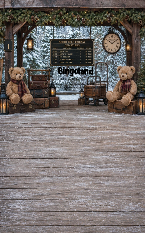 Magiczne Tło Fotograficzne Świąteczne – Stacja Kolejowa Bieguna Północnego, Retro Walizki i Miśki   Z 876