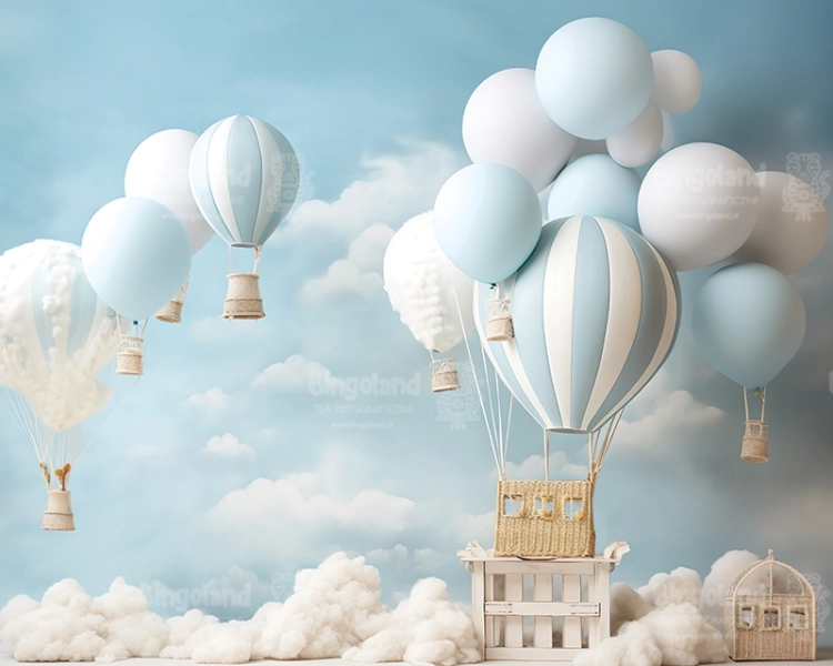 tlo-fotograficzne-niebieskie-balony-urodzinowe-scianka-szerokie.webp